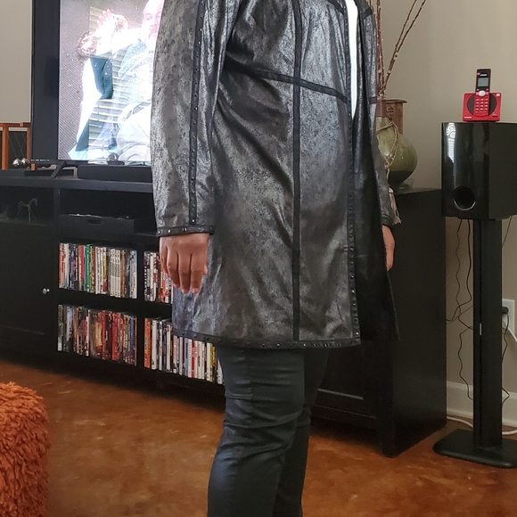 Jacket - Picture 5 of 5